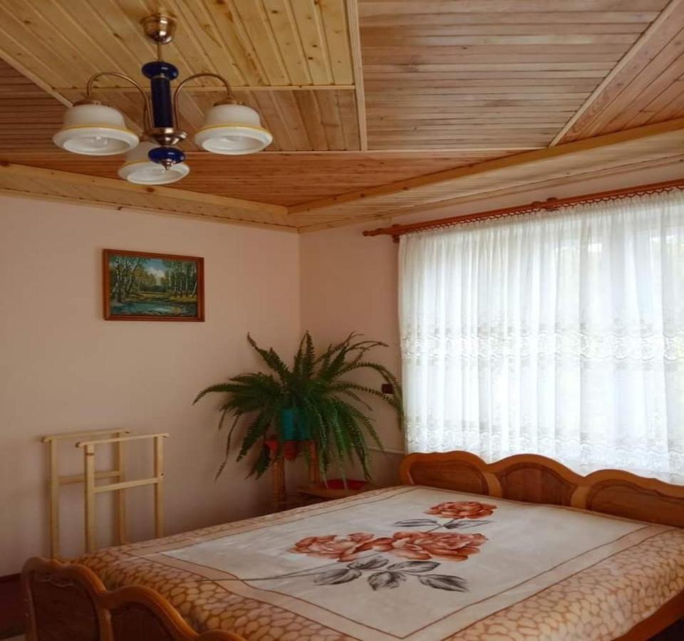 Bat'Kivska Hata Stari Kuty 外观 照片