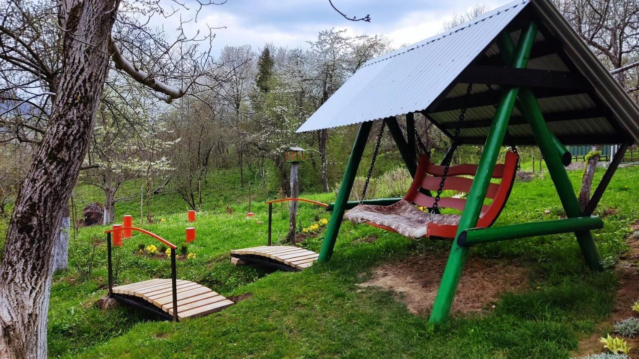 Bat'Kivska Hata Stari Kuty 外观 照片